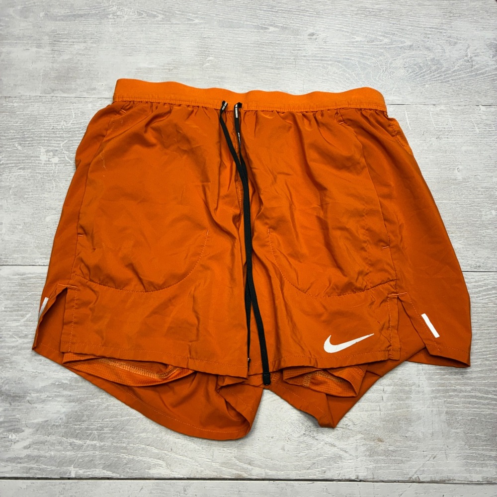 Nike Running Dri-FIT Shorts Mens M Orange 5 Inseam Lined Zip Pocket Performance